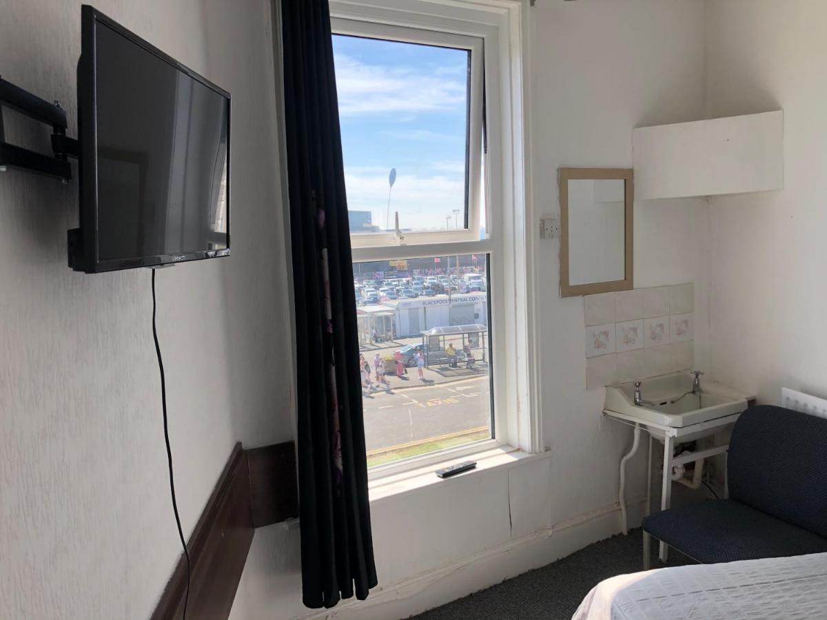 Almar Guest house 3*