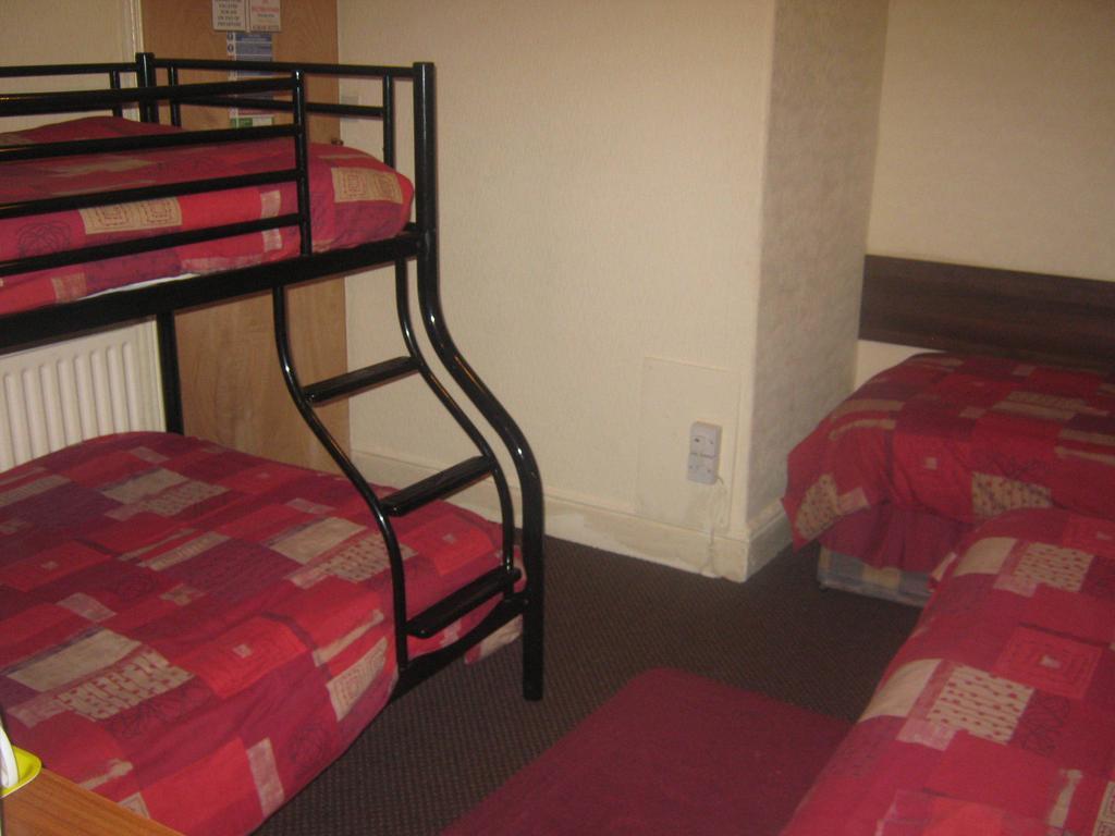 Almar Guest house 3*